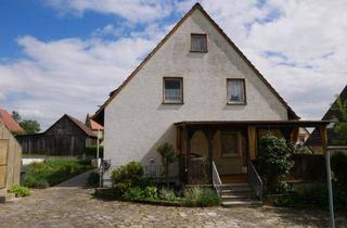Einfamilienhaus kaufen in 97714 Oerlenbach, Einfamilienhaus mit Garten in sehr ruhiger Wohnlage von Oerlenbach-Ebenhausen