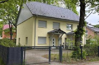 Doppelhaushälfte kaufen in Jägerweg 1, 14624 Dallgow-Döberitz, Dallgow-Döberitz - Familienfreundliches Haus mit Terrasse in Dallgow-Döberitz