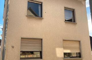 Einfamilienhaus kaufen in 56566 Neuwied, Neuwied - Einfamilienhaus Sanierungsbedürftig