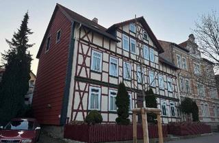 Mehrfamilienhaus kaufen in 38820 Halberstadt, Halberstadt - Mehrfamilienhaus mit 5 Wohneinheiten und ausgebauter Hauptwohnung