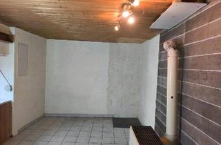 Haus kaufen in 86733 Alerheim, Alerheim - Sanierungsobjekt