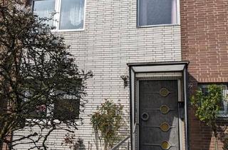 Haus kaufen in 42651 Solingen, Solingen - Einfamilien Reihenmittelhaus mit Garten in gepflegter Lage