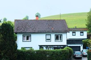Einfamilienhaus kaufen in 63637 Jossgrund, Jossgrund - Großzügiges Einfamilienhaus mit Pool & Whirlpool in Feldrandlage