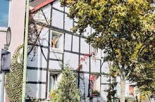 Haus kaufen in 58135 Hagen, Hagen - Zweifamilienhaus mit historischem Werkhaus & Garten zum Verkauf