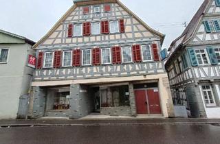 Haus kaufen in 71665 Vaihingen an der Enz, Vaihingen an der Enz - Denkmalgeschütztes 2-Familienhaus mit Ladenfläche in Vaihingen an
