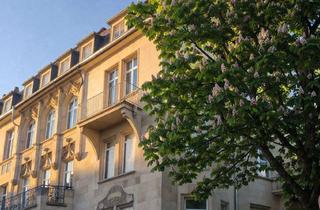 Wohnung kaufen in 68165 Schwetzingerstadt, Stilvolle Altbauperle in Bestlage – Großzügige 4-Zimmer-Wohnung in der Mannheimer Oststadt