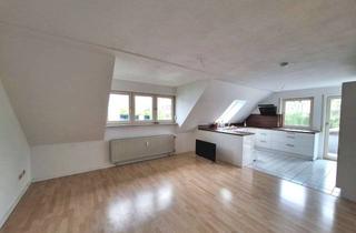 Wohnung kaufen in 71101 Schönaich, Moderne Dachgeschosswohnung mit Balkon