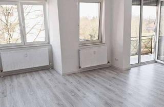 Wohnung kaufen in Woerishofferstraße 12, 76189 Oberreut, Einziehen & Losleben: Frisch renovierte 2-Zimmer-Wohnung mit Tiefgarage in KA-Oberreut