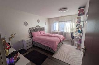 Wohnung kaufen in Holzgartenstraße 26, 75175 Südoststadt, Wunderschöne 2 Zimmer Wohnung mit Stellplatz