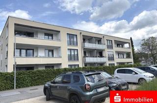 Wohnung kaufen in 73084 Salach, Neuwertige Wohnung in hochwertiger Seniorenanlage. Pkw-Stellplatz und Einbauküche inklusive!