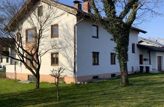 Wohnung kaufen in 83064 Raubling, Charmante renovierungsbedürftige 3-ZI-Wohnung mit Balkon