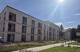 Wohnung kaufen in 79115 Haslach, Helle 2-Zimmer-Neubauwohnung mit schöner Loggia