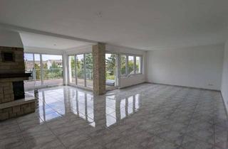 Wohnung kaufen in 47803 Inrath/Kliedbruch, Wohntraum mit Weitblick: Exklusive 168m² Maisonette – Ihr „Haus im Haus“ am Hülser Berg