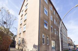 Wohnung kaufen in 38118 Braunschweig, 3-Zimmer-Dachgeschosswohnung mit Potential in Braunschweig.