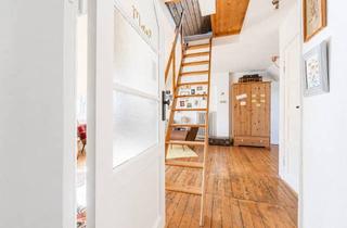 Wohnung kaufen in 28207 Hastedt, Dachgeschosswohnung in umfangreich modernisiertem 3-Parteienhaus mit Altbauflair