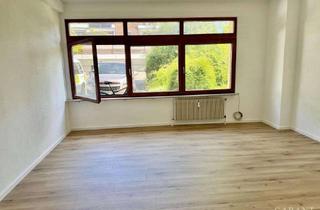 Wohnung kaufen in 73230 Kirchheim, Großzügige 2 Zimmer-Wohnung in Kirchheim-Ötlingen inklusive zwei Stellplätze