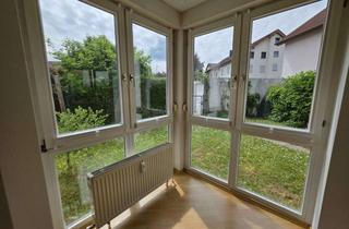 Wohnung kaufen in 74182 Obersulm, Helle, gemütliche 2,5 Zi.-EG-Wohnung mit Terrasse und eigenem Garten