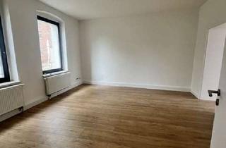 Wohnung mieten in Herbert-Jensch Straße 107, 15234 Lichtenberg, geräumige, renovierte 2-Raumwohnung in zentraler Lage