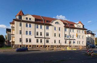 Wohnung mieten in Röthische Str. 23, 04279 Lößnig, Mit Balkon und Tageslichtbad & frisch saniert