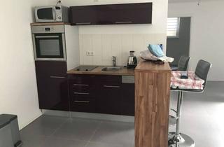 Wohnung mieten in 65479 Raunheim, Privat: Neuwertige 2-Zimmer-Wohnung mit Einbauküche in Raunheim