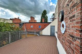 Wohnung mieten in Kurstraße, 13585 Spandau, Großzügige Dachgeschosswohnung mit Terrasse in Spandau!