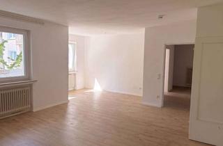 Wohnung mieten in Jaspersstraße, 42719 Wald, **FRISCH RENOVIERT** Helle 4-Zimmer-Wohnung mit BALKON in Solingen