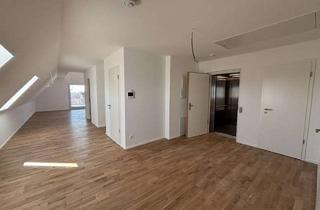 Wohnung mieten in Straubstraße 10/2, 89081 Lehr, Helle 3-Zimmer-Dachgeschosswohnung im Neubau in Ulm-Lehr – inklusive moderner Einbauküche