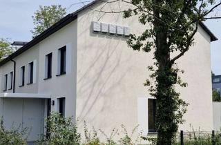 Wohnung mieten in Käthe Kollwitzstr. 11 f, 14943 Luckenwalde, Energieeffizient Wohnen auf 120 m² mit 4 Zimmer, 3 Bäder, Garten, Terrasse, Stellplatz
