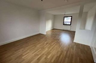 Wohnung mieten in Schlagbaumer Straße 77, 42653 Gräfrath, Wunderschöne frisch renovierte helle 3- Zimmerwohnung! +++ Gräfrath Solingen-Mitte Wald