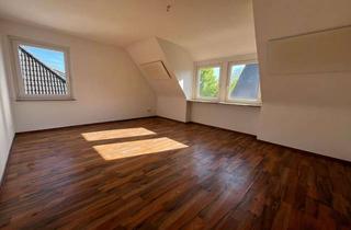 Wohnung mieten in Wuppertaler Straße, 45134 Bergerhausen, Wunderschöne 2,5-Zimmer-Dachgeschosswohnung in der Nähe der Ruhr
