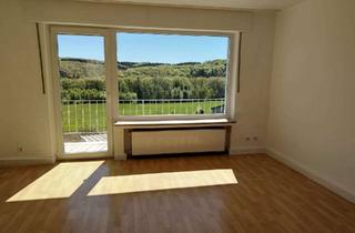 Wohnung mieten in Engertsweg 23, 53902 Bad Münstereifel, Helle 3-Zimmer-Wohnung in ruhiger Höhenlage von Bad Münstereifel frisch renoviert & mit Balkon