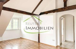 Wohnung mieten in Antoniusstraße 12, 44793 Bochum, Romantischer Altbau über den Dächern Bochums - 2,5 Zimmer mitten in der Stadt!
