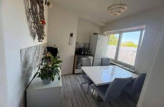 Wohnung mieten in Steinbrinkstr. 222a, 46145 Sterkrade-Mitte, Renovierte 2 Zimmerwohnung