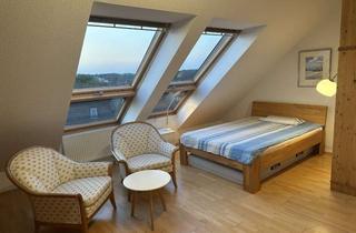WG-Zimmer mieten in Luxemburger Allee 95, 45481 Saarn, Möbliertes Zimmer in ruhiger Nachbarschaft mit schönem Garten und Ausblick // Nähe zu Edeka, Aldi