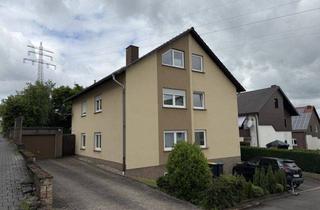 Mehrfamilienhaus kaufen in 66346 Püttlingen, Püttlingen-Köllerbach: Attraktives 3-Familienhaus mit Garten, 2 Garagen und Stellplatz in guter Lage