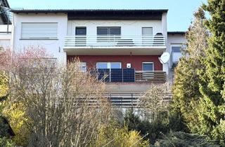 Haus kaufen in 35633 Lahnau, Wohnen über dem Lahntal: Einzigartiger Panoramablick und vielseitiges Raumkonzept
