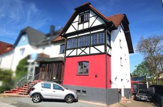 Doppelhaushälfte kaufen in 64367 Mühltal, Vielseitigkeit trifft Altbau-Charme, Wohnen+Arbeiten/Gewerbe, Teilvermietung. 4 Einheiten möglich.