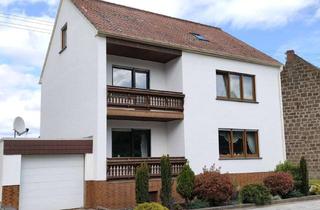 Einfamilienhaus kaufen in 56653 Wehr, Einfamilienhaus - 140qm Wfl. + 50qm ausgebautes Dachgeschoss - schönes Grundstück - große Garage