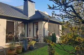 Einfamilienhaus kaufen in 21680 Stade, Gepflegtes Einfamilienhaus in Stade Campe, freistehend mit Hanglage auf 653 qm