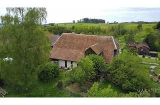 Bauernhaus kaufen in 79777 Ühlingen-Birkendorf, Platz ohne Ende: Großes Bauernhaus mit noch größerem Traumgarten!