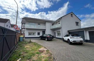 Haus kaufen in 63594 Hasselroth, ZWEI Häuser mit DREI Wohneinheiten in zentraler Ortslage – zum Preis von EINEM!