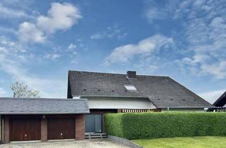 Haus kaufen in 55483 Heinzenbach, Großzügiges Zweifamilienhaus in Heinzenbach