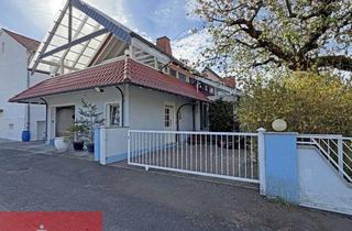 Einfamilienhaus kaufen in 36132 Eiterfeld, Wohnen mit Charme: Einfamilienhaus mit idyllischem Wintergarten!