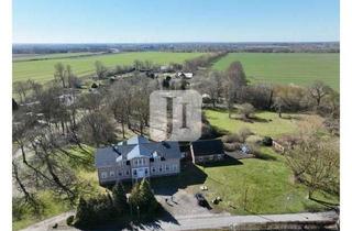 Haus kaufen in 17506 Gützkow, ca. 624 m² Wohnfläche auf einem ca. 15.495 m² großen Traum-Anwesen