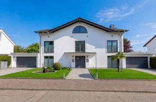 Villa kaufen in 60598 Sachsenhausen, Exklusive Villa mit Pool auf dem Lerchesberg