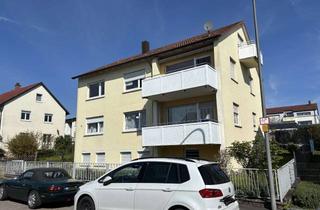 Anlageobjekt in Weinbergstraße 31, 71229 Leonberg, Sehr gepflegtes 4-Fam.-Haus in toller Lage von Höfingen