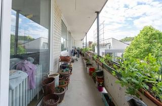 Wohnung kaufen in 59821 Arnsberg, Wohninvestment in 1A-Innenstadtlage mit riesigem Balkon!
