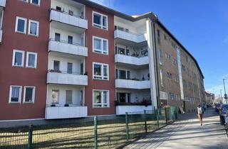 Wohnung kaufen in Stresowstraße, 13597 Spandau, Bezugsfrei, sanierte Kapitalanlage 1. Z Wohnung zentral, hell, Balkon, Keller, S-Stresowstr.