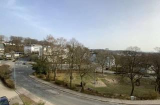 Wohnung kaufen in 58509 Lüdenscheid, Lichtdurchflutete 3-Zimmer-ETW mit sonnigem Balkon und schöner Fernsicht