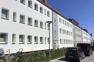 Wohnung mieten in Nettelbeckstr. 19, 23566 St. Gertrud, Modernisierte 2-Zimmer-Wohnung mit Balkon
